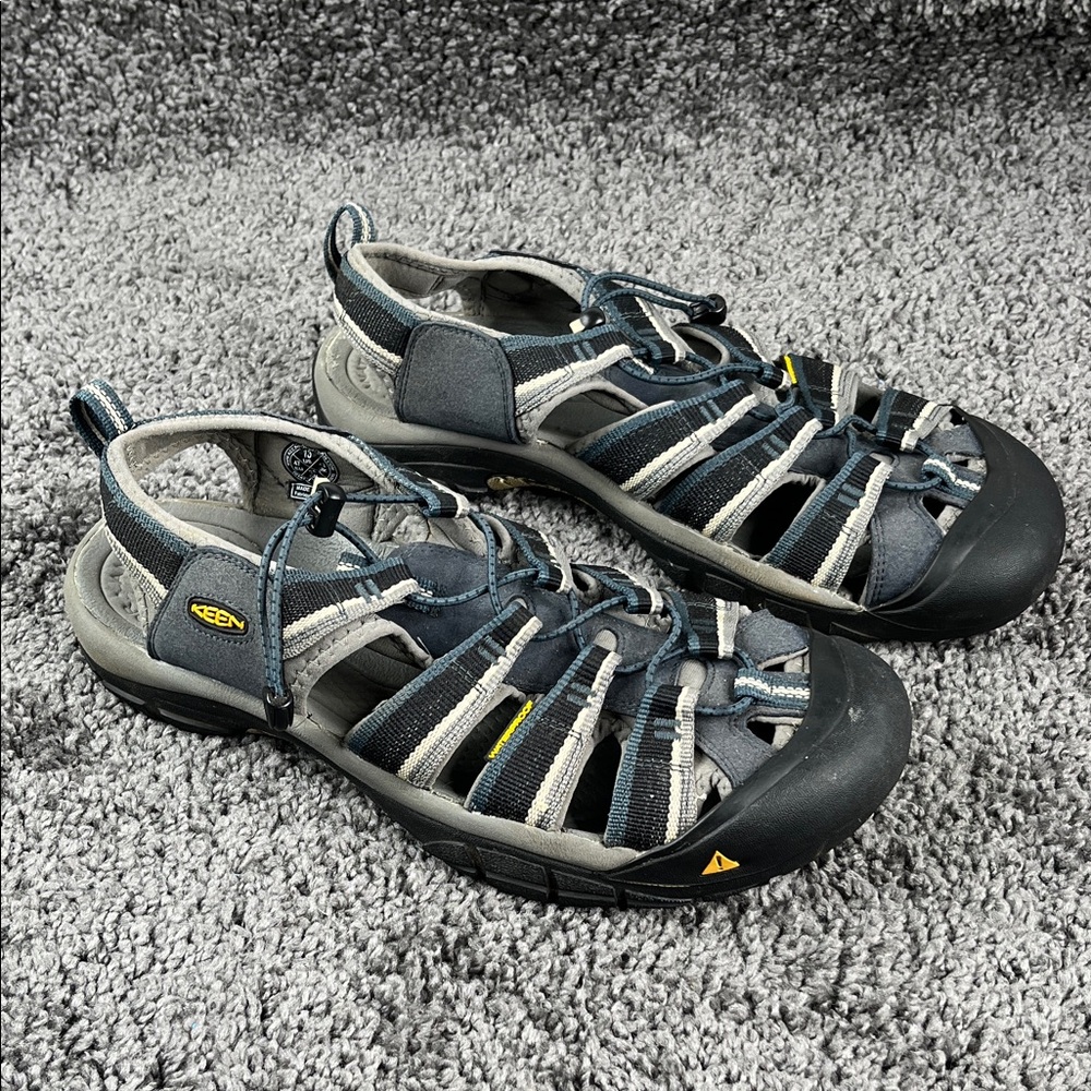 Keen Newport Men’s gray, blue and black waterproof Hiking Sandals